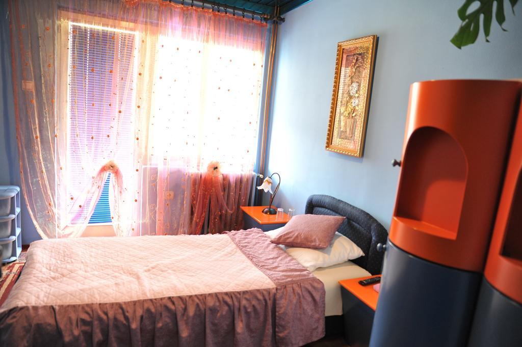 Guesthouse Prenociste Faraon 플레블라 객실 사진